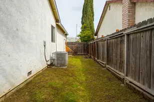 523 Blue Wing Dr, Suisun City, CA 94585 - Photo 43