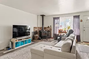 28060 Poppy Dr, Willits, CA 95490 - Photo 3