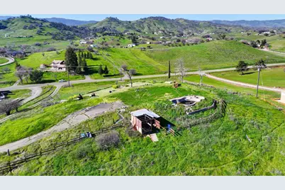 7668 English Hills Road, Vacaville, CA 95688 - Photo 41