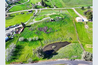 7668 English Hills Road, Vacaville, CA 95688 - Photo 11