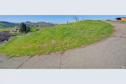 7668 English Hills Road, Vacaville, CA 95688 - Photo 77