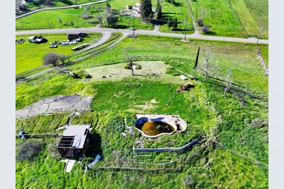 7668 English Hills Road, Vacaville, CA 95688 - Photo 31