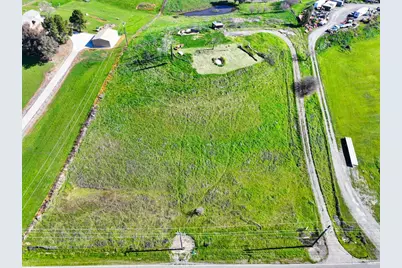 7668 English Hills Road, Vacaville, CA 95688 - Photo 21