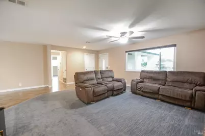 1120 Merrill Court, Dixon, CA 95620 - Photo 7