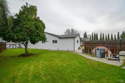 1120 Merrill Court, Dixon, CA 95620 - Photo 23