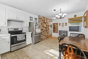 19295 Junipero Serra Dr, Sonoma, CA 95476 - Photo 9