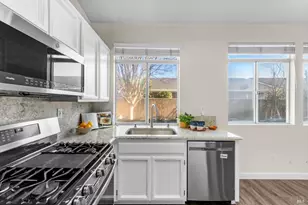 149 Currant Ln, Vacaville, CA 95687 - Photo 15