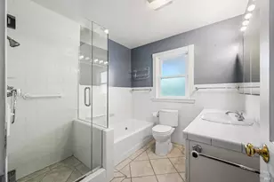 102 Cloud View Rd, Sausalito, CA 94965 - Photo 25
