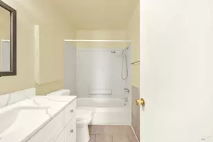 175 Del Sur Ct, Fairfield, CA 94533 - Photo 33