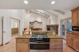 11 Badger Ct, Novato, CA 94949 - Photo 17