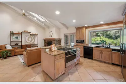 11 Badger Court, Novato, CA 94949 - Photo 15