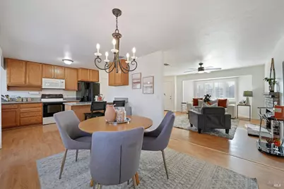 950 Woodvale Drive, Dixon, CA 95620 - Photo 13