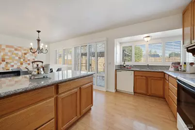 950 Woodvale Drive, Dixon, CA 95620 - Photo 7