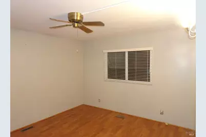 102 Royal Oak Court, Fairfield, CA 94533 - Photo 13