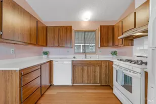 6820 Redwood Ave, Sebastopol, CA 95472 - Photo 9