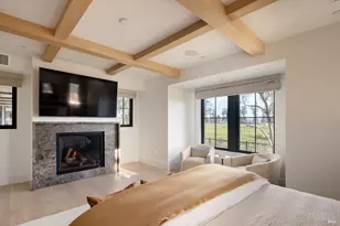 306 Vine Row Ct, Napa, CA 94559 - Photo 17