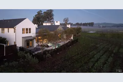 306 Vine Row Court, Napa, CA 94559 - Photo 33