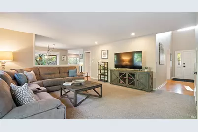 5680 Eagle Rock Court, Santa Rosa, CA 95409 - Photo 9