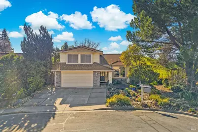 3327 Colonial Court, Fairfield, CA 94534 - Photo 9