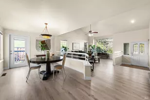 3327 Colonial Ct, Fairfield, CA 94534 - Photo 15