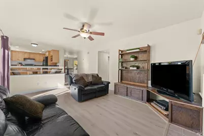 3327 Colonial Court, Fairfield, CA 94534 - Photo 21