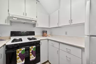 7733 Camino Colegio, Rohnert Park, CA 94928 - Photo 7