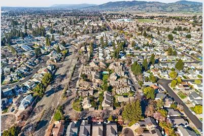 7733 Camino Colegio, Rohnert Park, CA 94928 - Photo 31