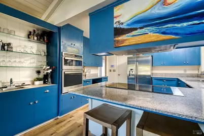 10 Capri Court, San Rafael, CA 94901 - Photo 11