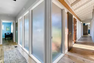 10 Capri Ct, San Rafael, CA 94901 - Photo 23