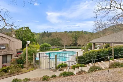 5 Velasco Court, Novato, CA 94949 - Photo 25