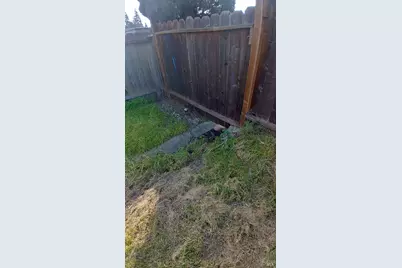 445 Lakehurst Court, Fairfield, CA 94533 - Photo 17