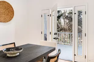 384 Arabian Way, Healdsburg, CA 95448 - Photo 11