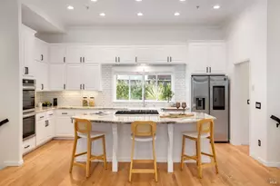 384 Arabian Way, Healdsburg, CA 95448 - Photo 13