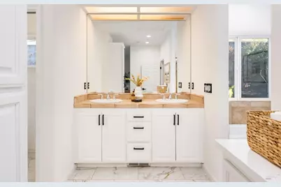 384 Arabian Way, Healdsburg, CA 95448 - Photo 23