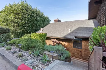 132 Sugarloaf Drive, Tiburon, CA 94920 - Photo 5