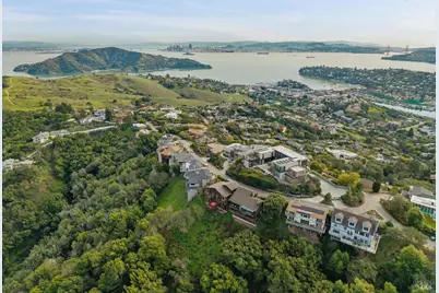 132 Sugarloaf Drive, Tiburon, CA 94920 - Photo 5