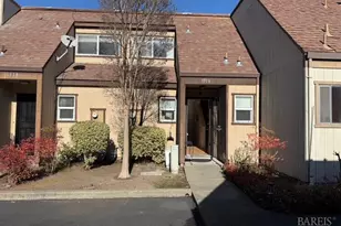 1916 Knolls Dr, Santa Rosa, CA 95405 - Photo 1