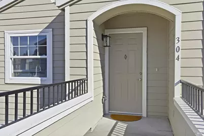 852 Diablo Avenue #304, Novato, CA 94947 - Photo 3