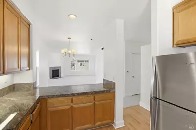 852 Diablo Avenue #304, Novato, CA 94947 - Photo 13