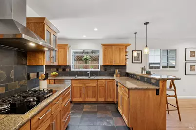 141 Irwin Street, San Rafael, CA 94901 - Photo 7