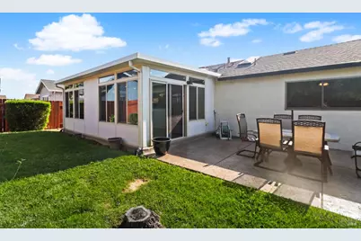 616 Emperor Drive, Suisun City, CA 94585 - Photo 39