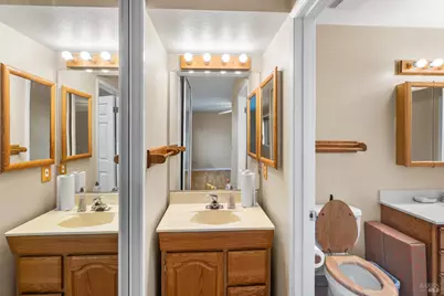 616 Emperor Drive, Suisun City, CA 94585 - Photo 23