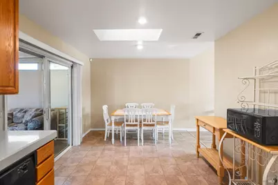 616 Emperor Drive, Suisun City, CA 94585 - Photo 27