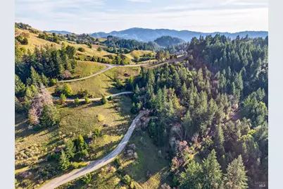 10701 Orr Springs Road, Ukiah, CA 95482 - Photo 49