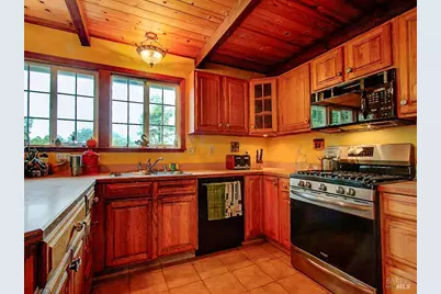 17750 Barbizon Lane, Fort Bragg, CA 95437 - Photo 9