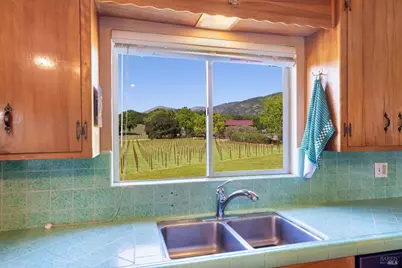 4094 E 3rd Avenue, Napa, CA 94558 - Photo 9