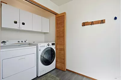 13319 Lakeshore Drive, Clearlake, CA 95422 - Photo 23