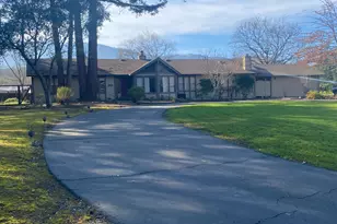 15416 Woodside Ct, Glen Ellen, CA 95476 - Photo 1