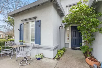 562 Citadel Court, Fairfield, CA 94534 - Photo 5