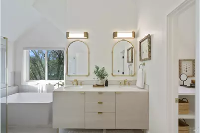 13605 Garric Avenue, Glen Ellen, CA 95442 - Photo 15